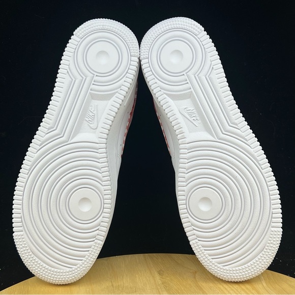 Nike Air Force 1 '07 Low Gingham Plaid Mystic Red DZ2784-101 Women's Sizes - Picture 9 of 9